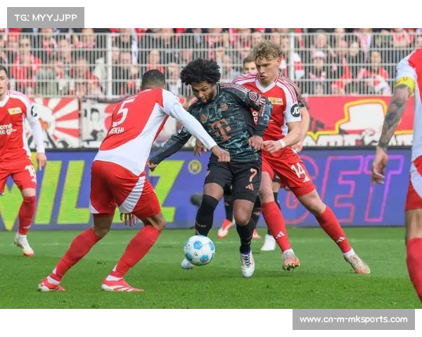 拜仁前场压迫数据:斯塔尼希奇与穆夏拉在前场三十米区域的反抢成功次数